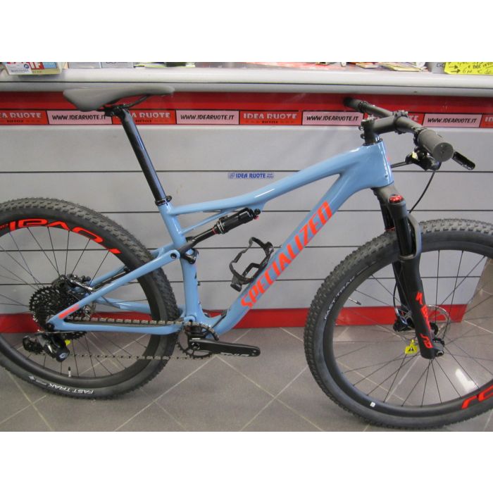 Specialized epic best sale expert carbon 2019